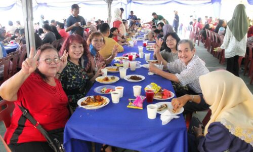 Tradisi rumah terbuka pupuk perpaduan rakyat