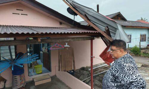 17 kediaman rosak akibat ribut di Tanjung Bidara