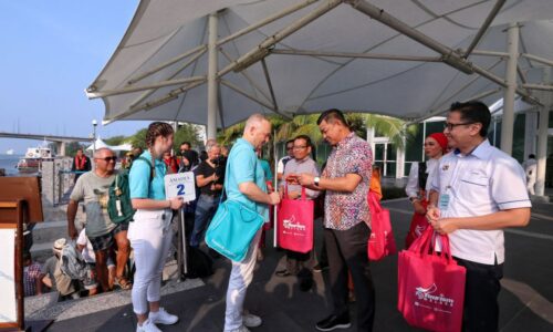 Sasar 50 kapal persiaran berlabuh di Melaka