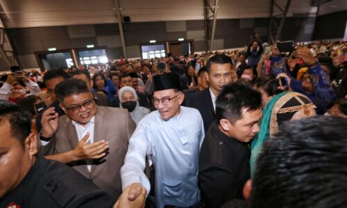 PM hadir sambutan Hari Guru 2023 di MITC