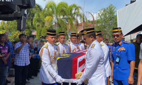 Jenazah Awang Askandar selamat dikebumikan di Papar, Sabah