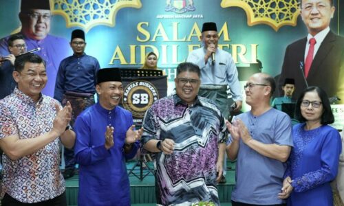 Rumah terbuka eratkan hubungan kaum