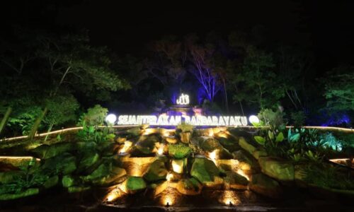 ‘Port OOTD’ ala filem Avatar di Air Terjun Sebukor