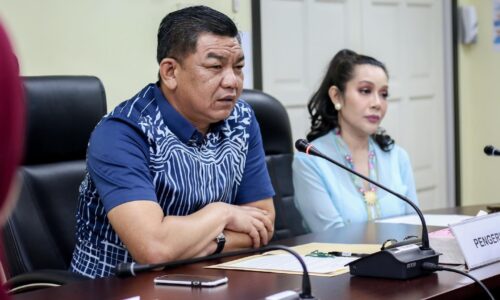 50 artis berkampung jayakan Starvendors Foodstival Melaka 2023