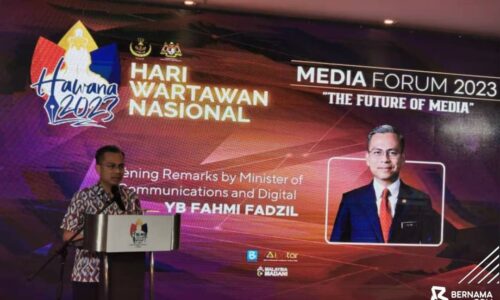 Malaysia perlukan media yang bebas, berani untuk bersuara – Fahmi
