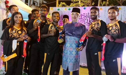 Ramah mesra atlet, pemimpin negeri di rumah terbuka Aidilfitri