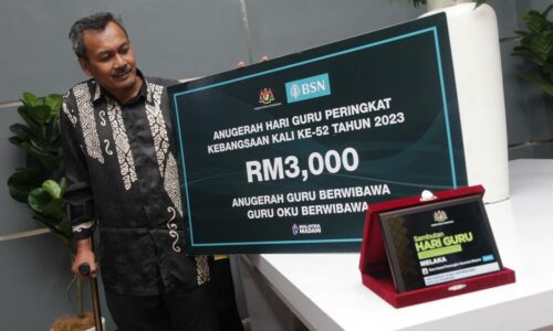 Bekas juara dunia badminton paralimpik terima Anugerah Guru OKU Berwibawa