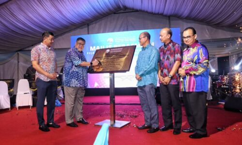 TMM2024: Pelancong dipelawa naik Melaka River Cruise percuma