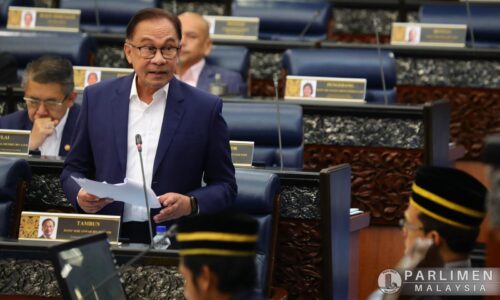 Penurunan mendadak kadar defisit fiskal jejaskan ekonomi, projek pembangunan – PM Anwar