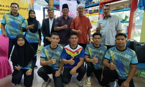 Nyalas perlukan gimnasium angkat berat