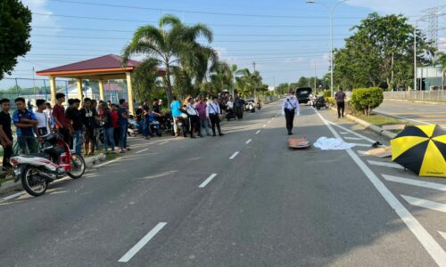 Ajal dirempuh motosikal elak pemotong rumput