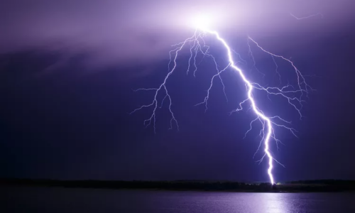 Hujan, ribut petir hingga Ahad di kebanyakan tempat