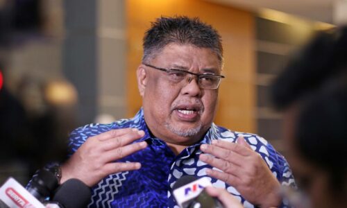 Pertimbang keperluan ‘server’ baharu Sistem e-Tanah Melaka – KM