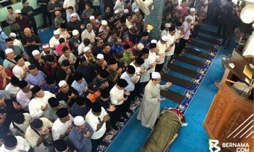 Jenazah Salahuddin Ayub disembahyangkan di Masjid Jamek Dato’ Haji Noh Gadot