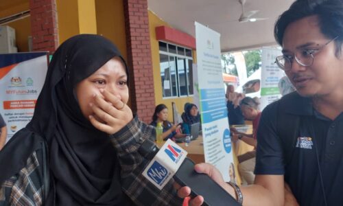 Sebak selepas ditawarkan kerja