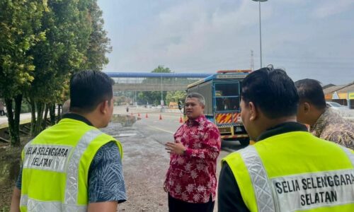 Longkang tidak diselenggara punca banjir kilat