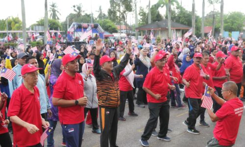 Aura Tun Mohd Ali tarik minat  peserta keluar berjoging