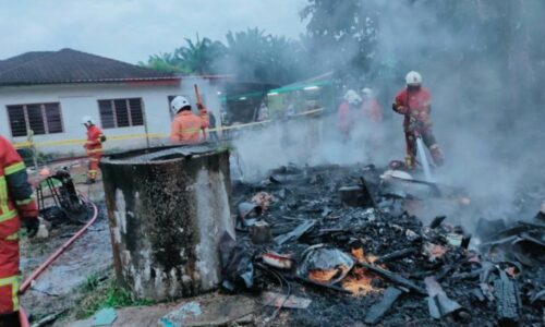Lelaki warga emas rentung dalam kebakaran rumah di Tangkak
