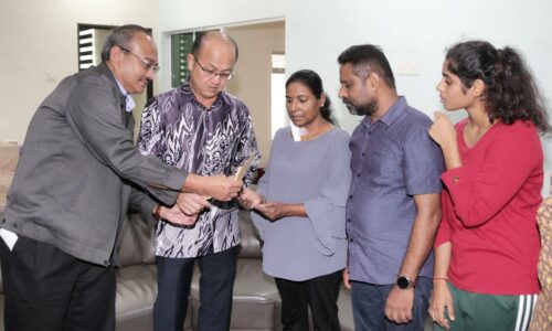 Mujur suami carum SKSSR