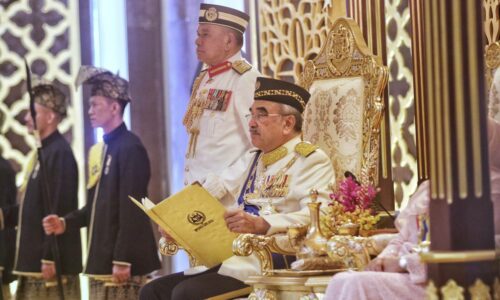 Dasar, program Melaka harus utamakan rakyat – Tun Mohd Ali