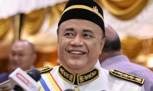 Ketua Pengarah RTM terima gelaran Datuk