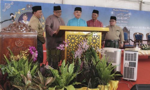 Masjid bukan medan perbalahan politik