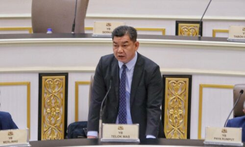 Arca joran bernilai RM500,000 dibina di Pantai Puteri