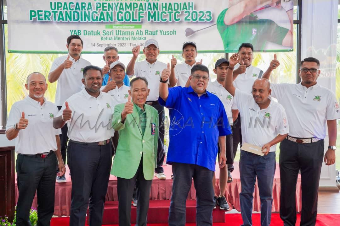 320b00bd 4639 40a3 abf3 7438c955752f