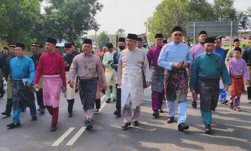 6,547 berarak sempena Maulidur Rasul di Melaka