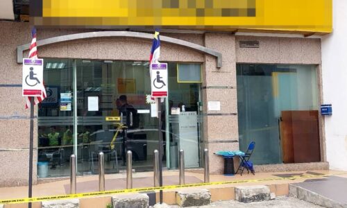 Tiga cedera terkena tembakan dalam bank