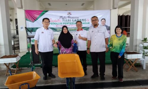 Boleh jimat RM140 sebulan dengan bertani