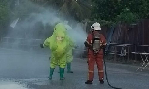 Gas ammonia bocor, dua pekerja kilang sesak nafas