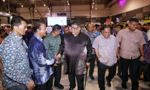 Penjaja, peniaga di Melaka wajib carum PERKESO untuk perbaharui lesen perniagaan – KM