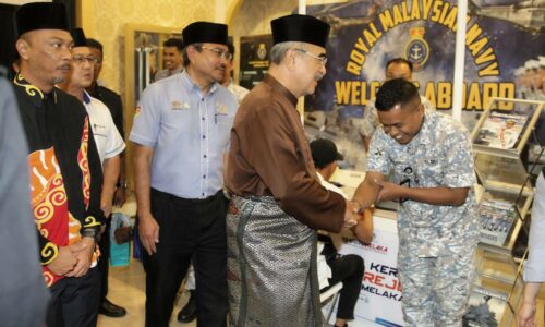 Tun Mohd Ali beri kejutan di MITC