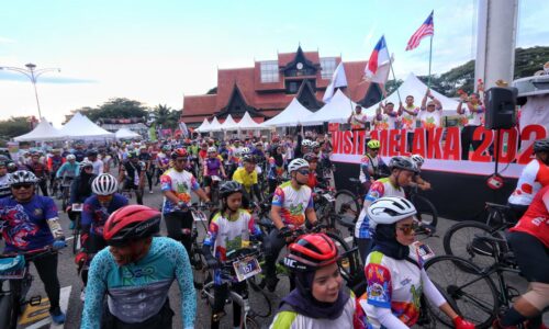 500 meriahkan Menara Taming Sari Fun Ride 2023