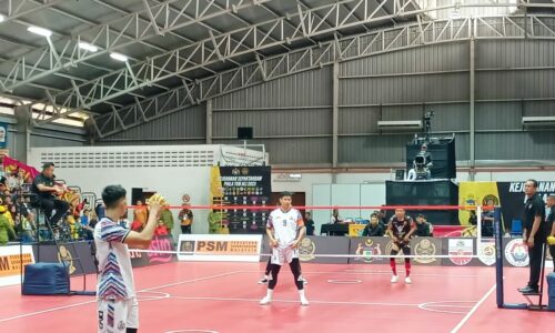 Tun Mohd Ali hadir saksi perlawanan akhir sepak takraw