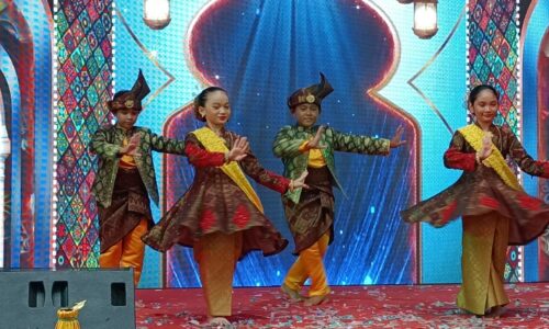 SK Merlimau 2 hebat di pentas dondang sayang