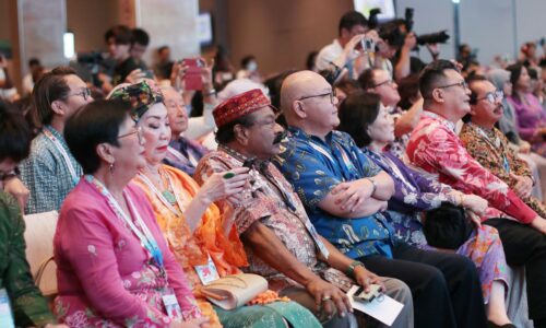 Melaka angkat keunikan Baba Nyonya ke UNESCO