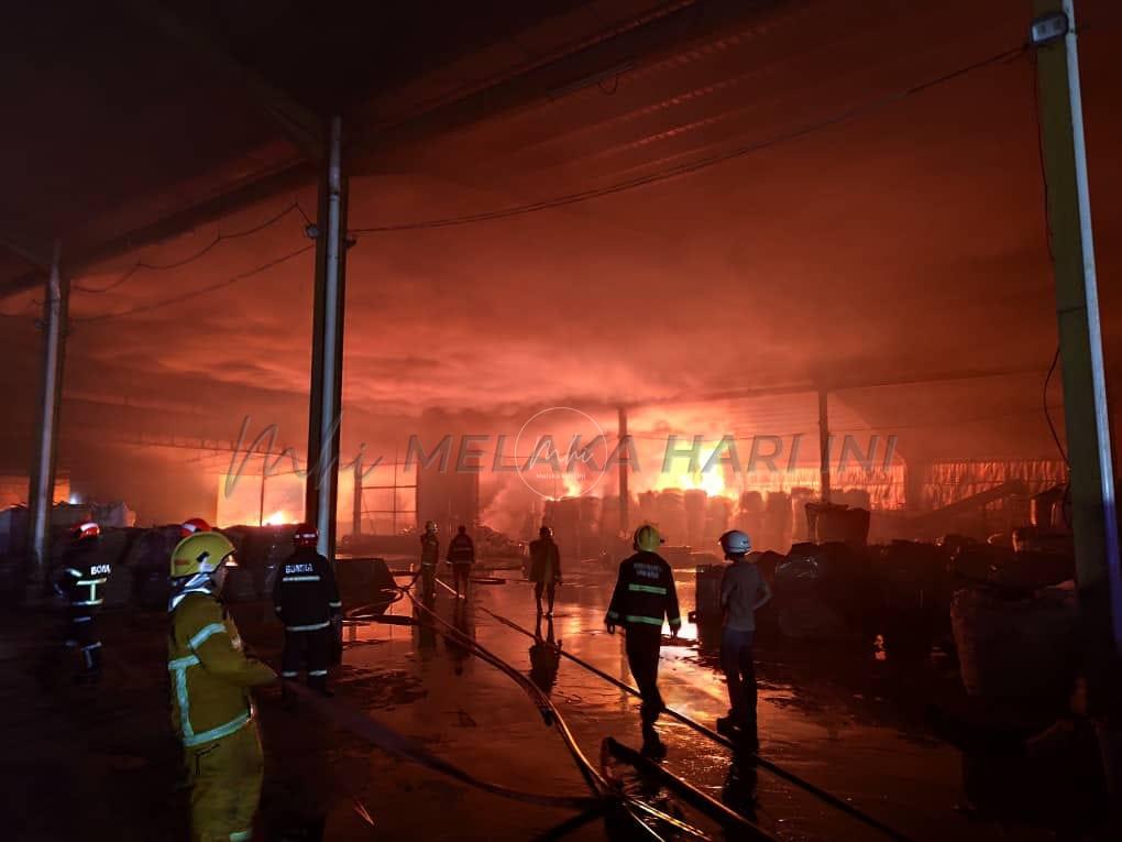 408124960 708893548004127 296069069553369792 N