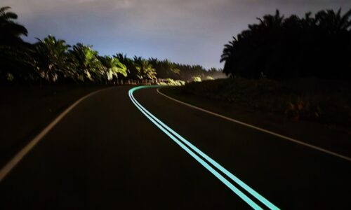 Melaka pun ada jalan ‘glow in the dark’