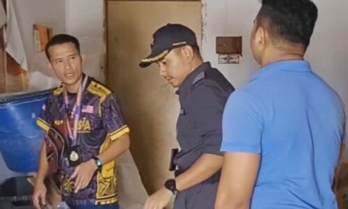 Kantoi sorok barang kawalan