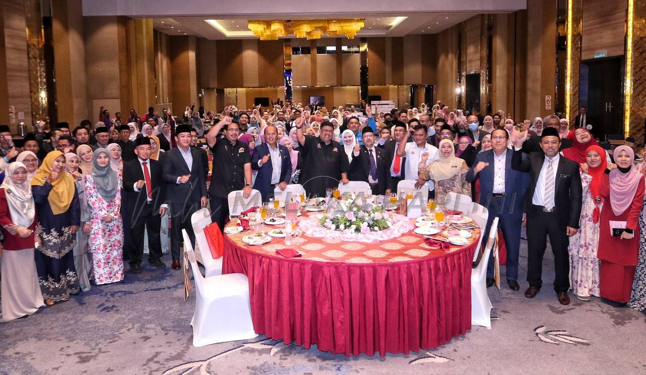 Photo 2023 12 18 18 09 35