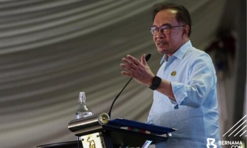 Tanggungjawab moral untuk ahli politik, pesara pilih satu pencen – PM Anwar
