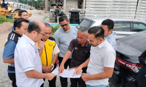 Mohon bina jalan pintasan Machap Jaya – Durian Tunggal