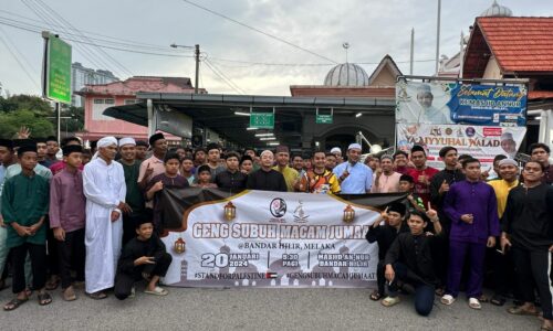 600 jemaah hadir solat subuh di Banda Hilir