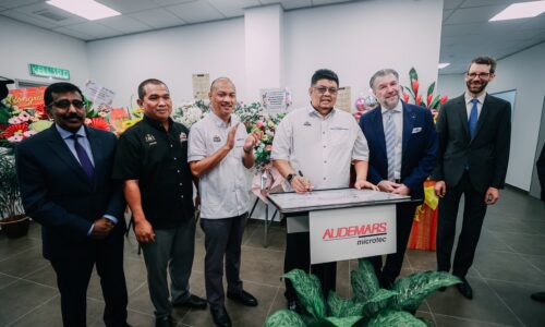 Melaka terima pelaburan RM50 juta dari syarikat komponen mikro dari Switzerland