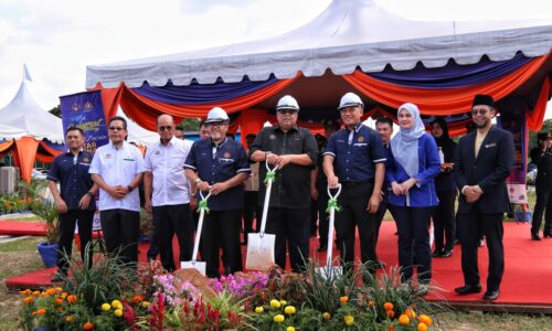 Melaka pusat latih pemandu profesional