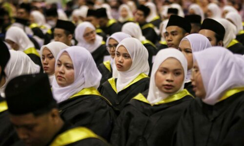 UNIMEL tawar kos pengajian rahmah