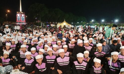 20,000 umat Islam banjiri Melaka Berselawat 2024