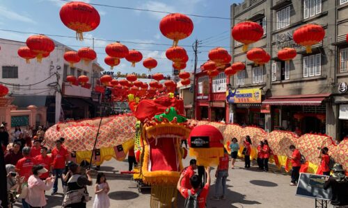 1,000 tanglung, naga gergasi di Jonker Walk